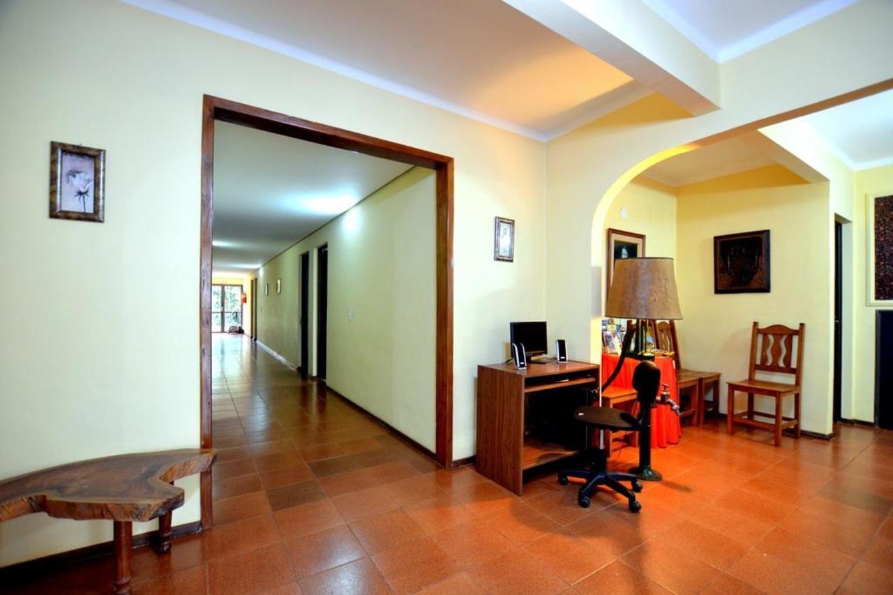 Hosteria Casa Blanca Iguazu ปูแอร์โตอีกวาซู ภายนอก รูปภาพ