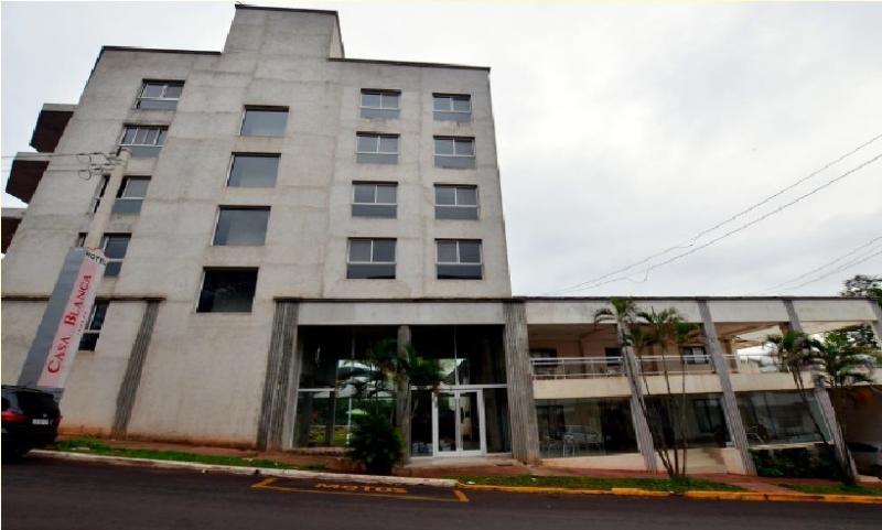 Hosteria Casa Blanca Iguazu ปูแอร์โตอีกวาซู ภายนอก รูปภาพ