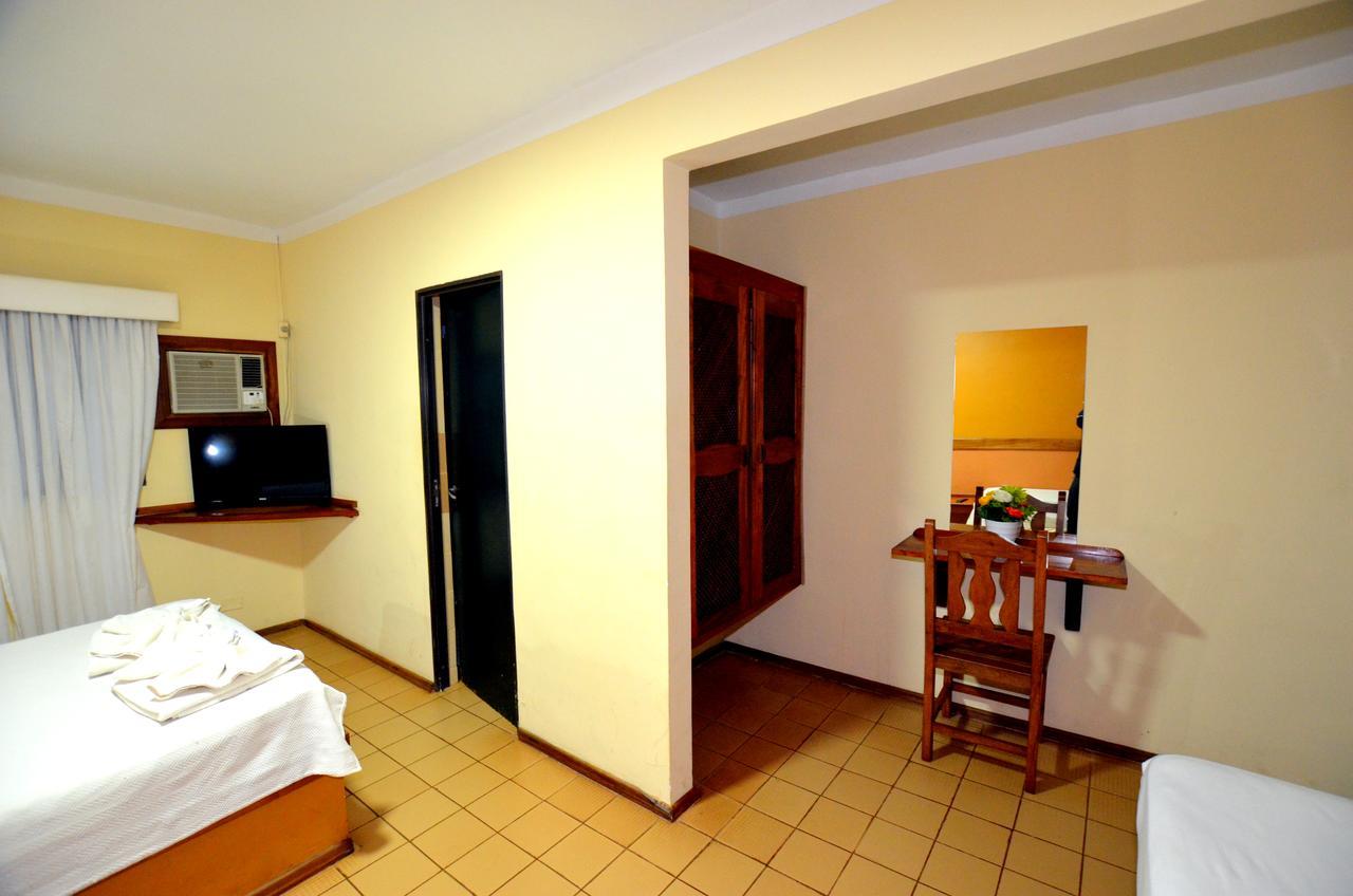 Hosteria Casa Blanca Iguazu ปูแอร์โตอีกวาซู ภายนอก รูปภาพ